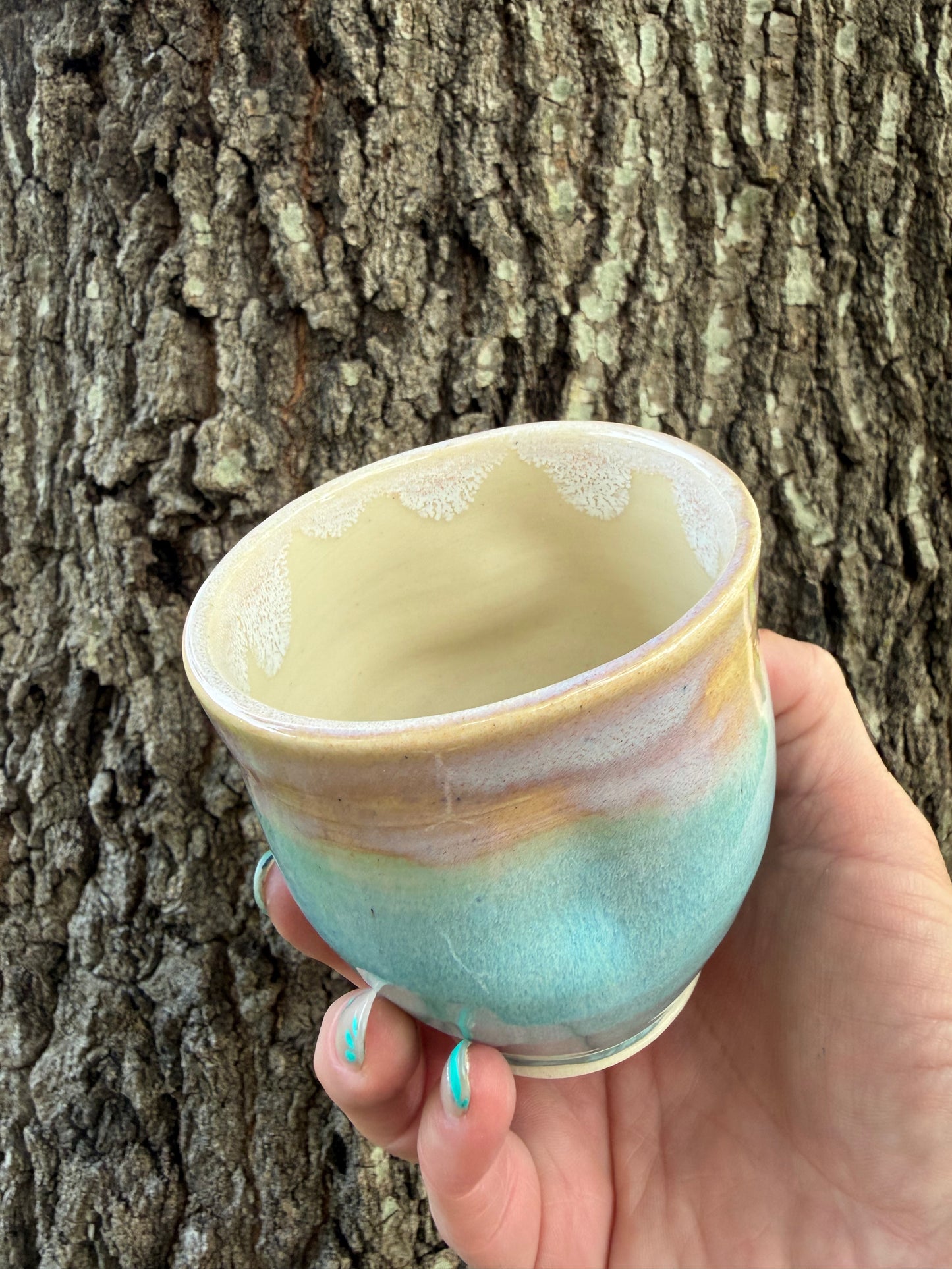 Wine cup, thumb print cup